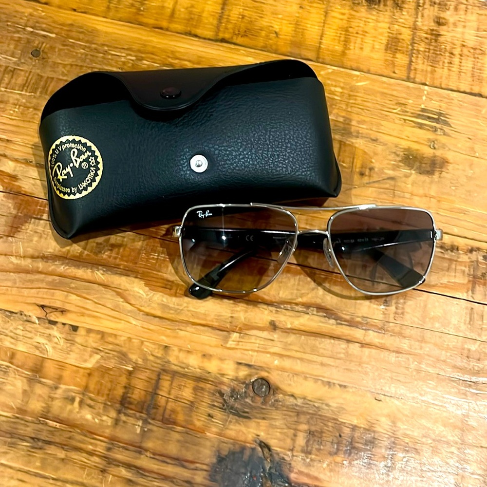 Ray-Ban men’s sunglasses RB 3483